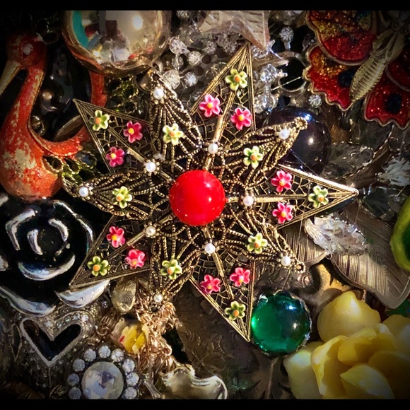 Vintage Jewelry Mosaic - Babushkas Dream - Picture 6 of 8